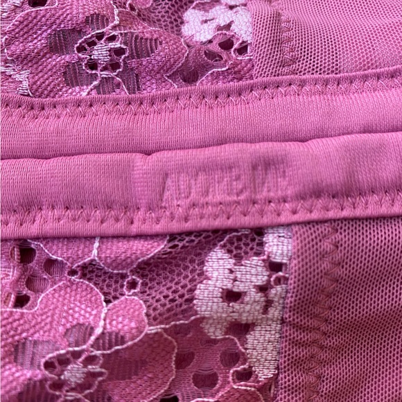 Like New Adore Me Lace Longline Bra - Picture 5 of 9